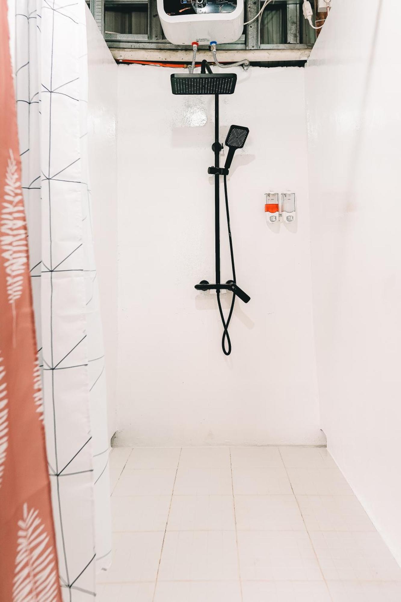 Kokos Hostel Padang City Eksteriør billede